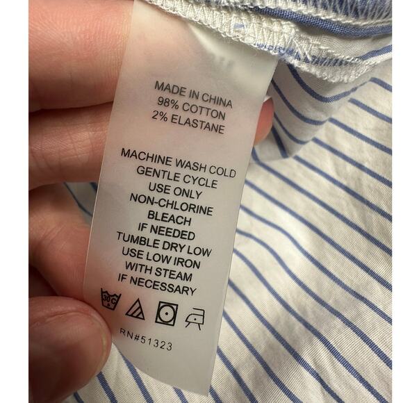 Vince Camuto: Oxford Blue Striped Long Sleeve Blouse Color Block Stripes - Picture 7 of 7